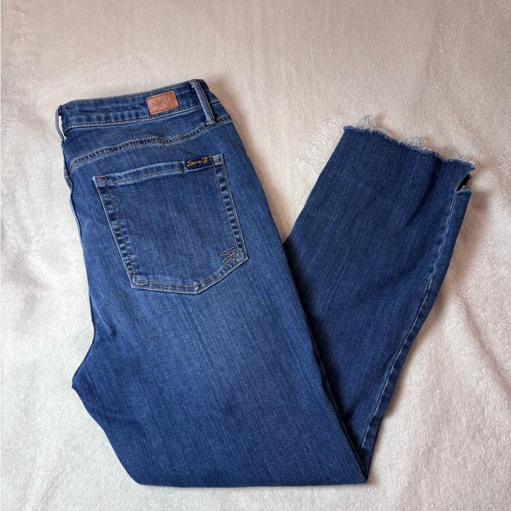 Seven7 Medium Blue Cropped Jeans - Picture 7 of 9